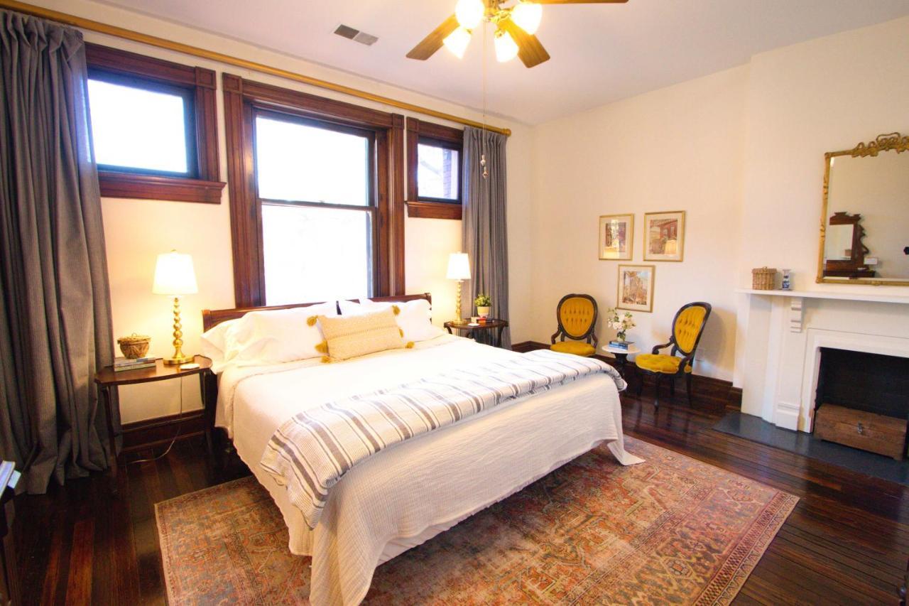 Louisville Bourbon Inn الغرفة الصورة