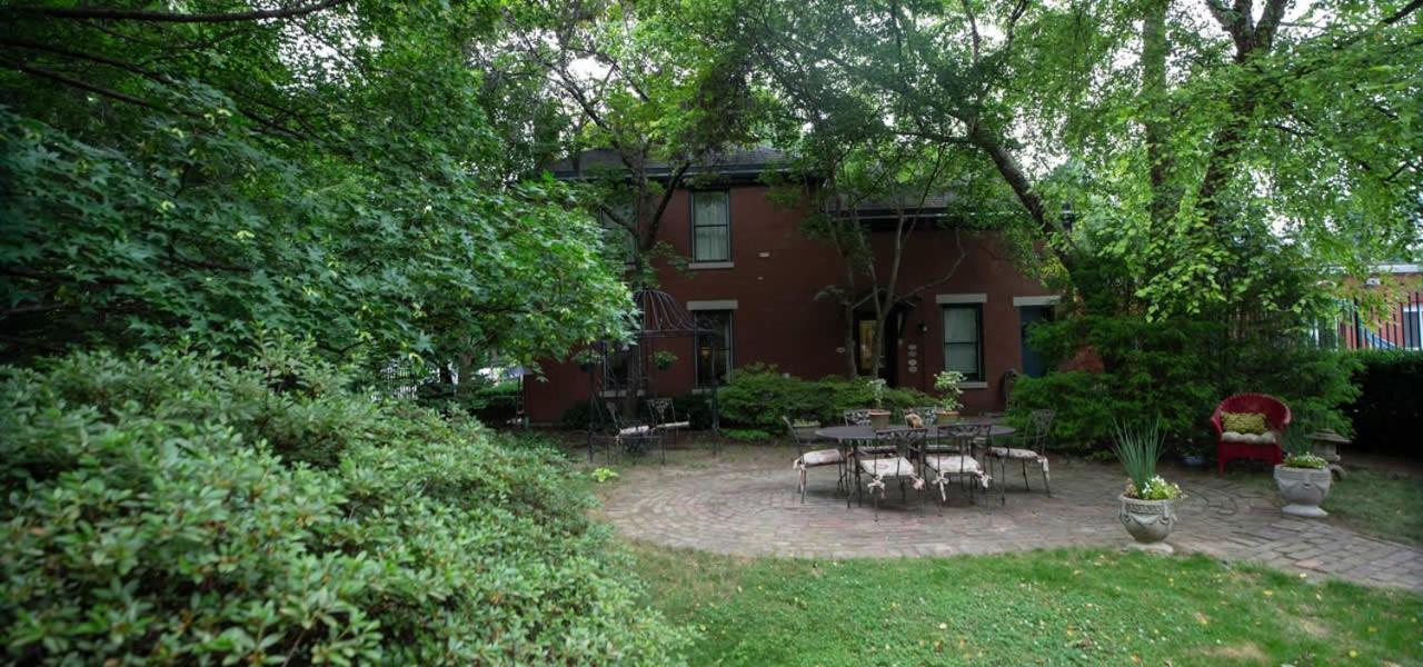 Louisville Bourbon Inn المظهر الخارجي الصورة